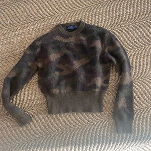 Poo Ralph Lauren camo sweater